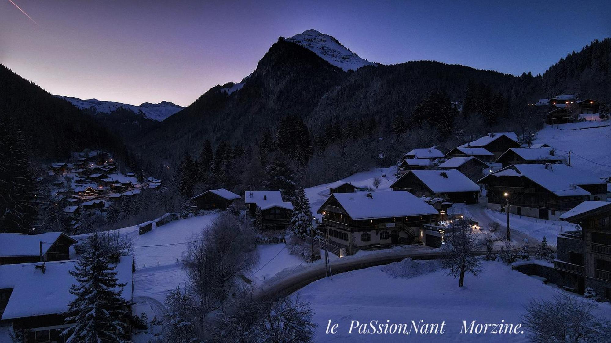 Le Passionnant Hotel มอร์ซีน ภายนอก รูปภาพ